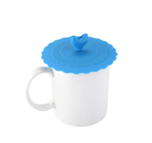 Cup cover with slot for spoon. blue
